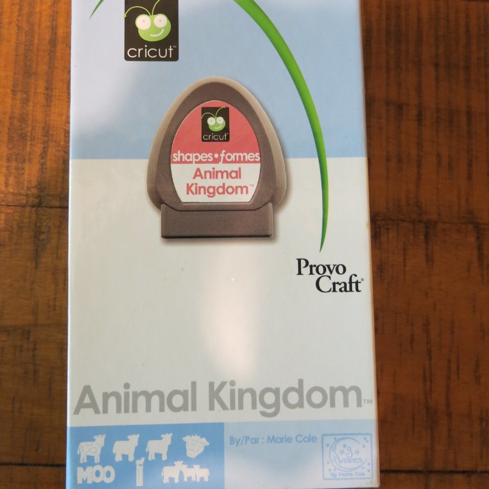 Cricut cartridge: Animal Kingdom - Picture 1 of 4